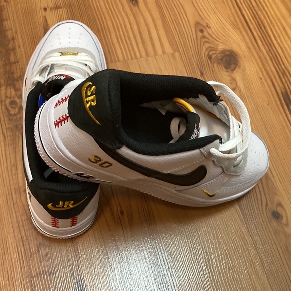 Ken Griffey Air Force 1s - Picture 2 of 5